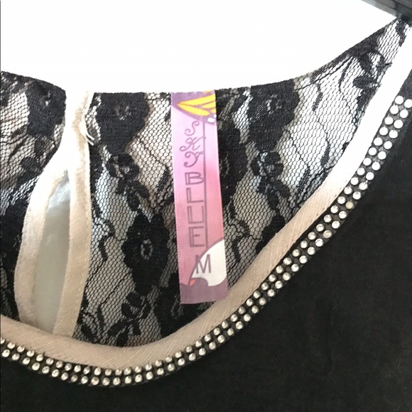 Black and Tan bling trim sheer tank top. Bow back - Picture 5 of 5